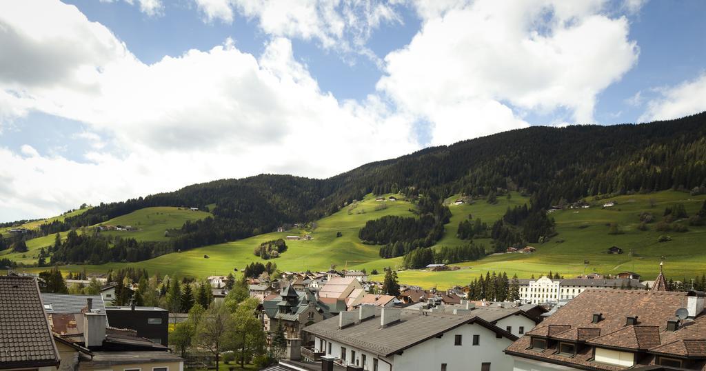 Residence Innichen - San Candido Pokoj fotografie