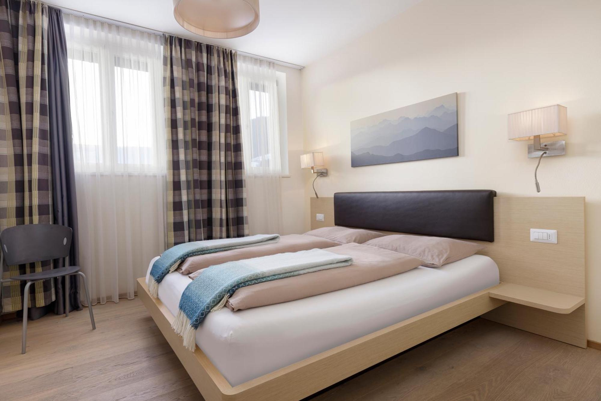 Residence Innichen - San Candido Pokoj fotografie
